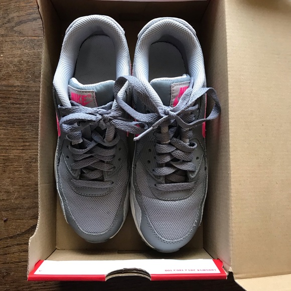 NIKE AIR MAX 90 - Picture 2 of 4